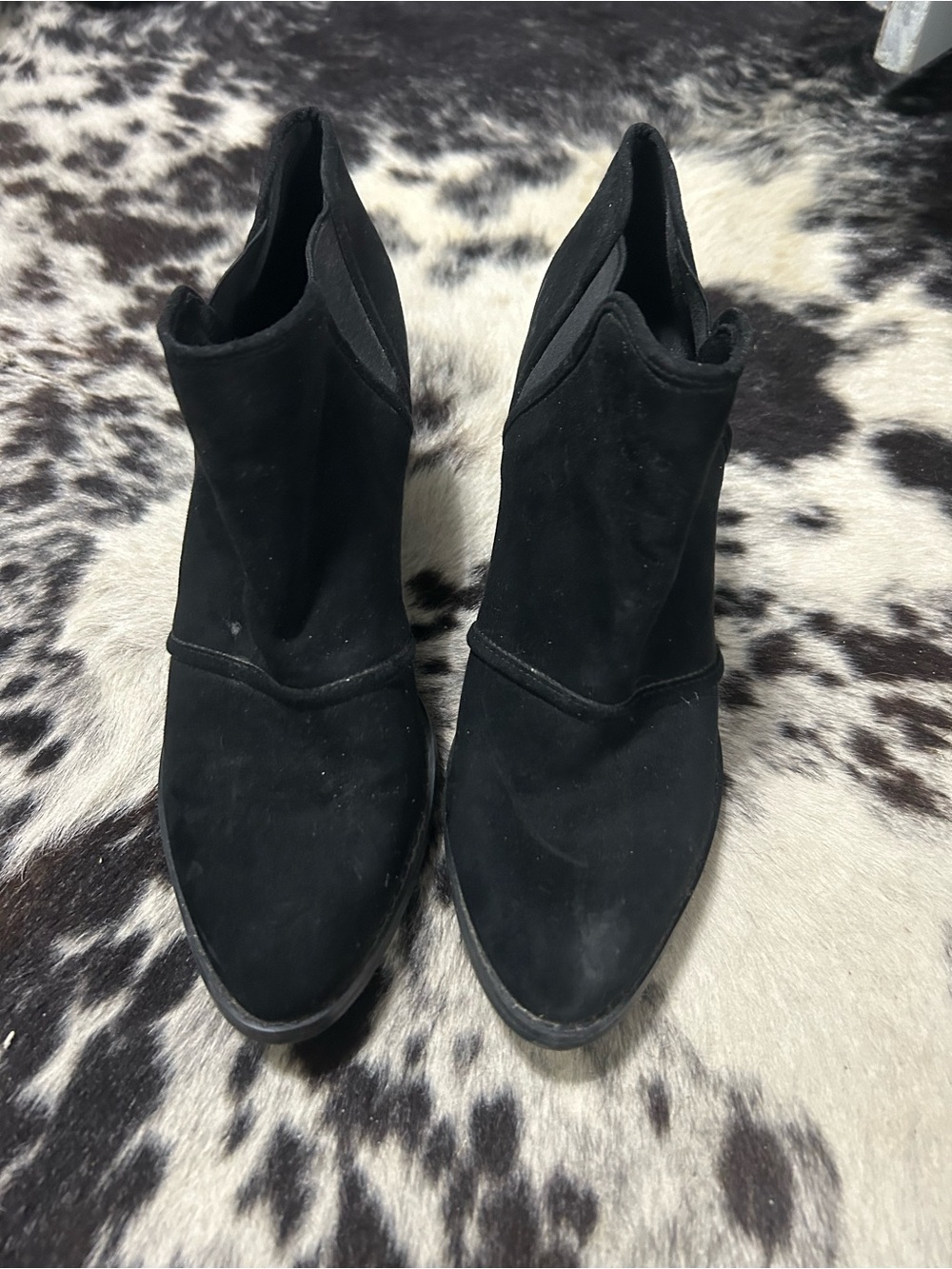 Rocket Dog Black Suede Pointed Ankle Booties